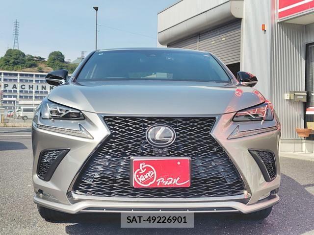 Lexus NX 2018-03 8315196-2