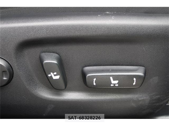 Lexus NX 2019-01 8334499-5