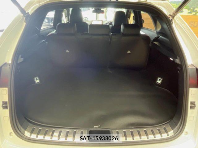 Lexus NX 2018-03 8366753-10