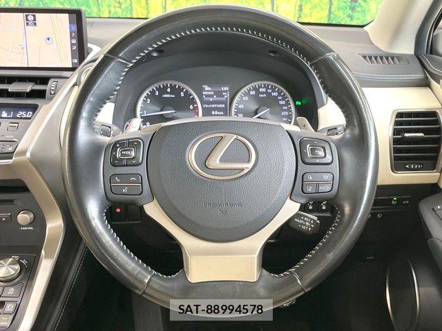 Lexus NX 2017-11 8457811-10