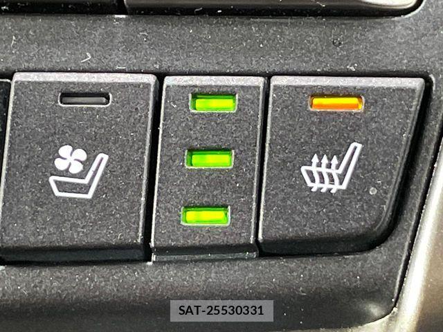 Lexus NX 2020-11 8627493-5