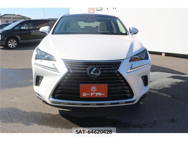Lexus NX 2018-03 8627496-7