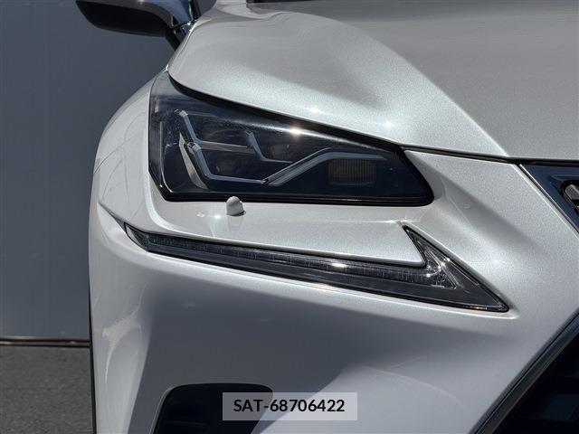 Lexus NX 2017-11 8659964-12
