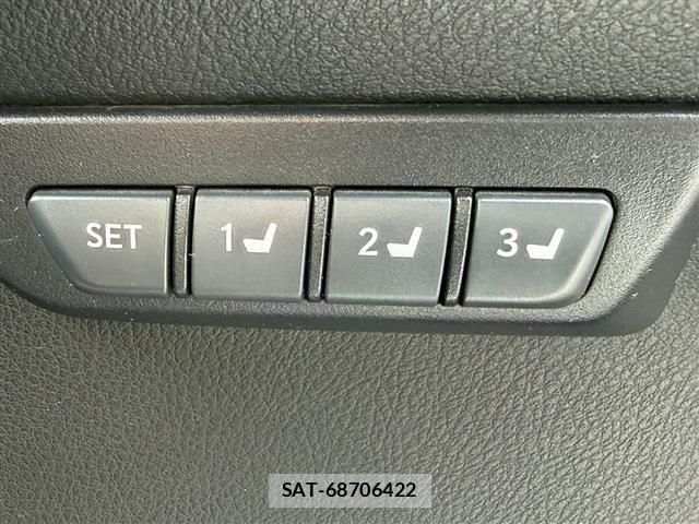 Lexus NX 2017-11 8659964-6
