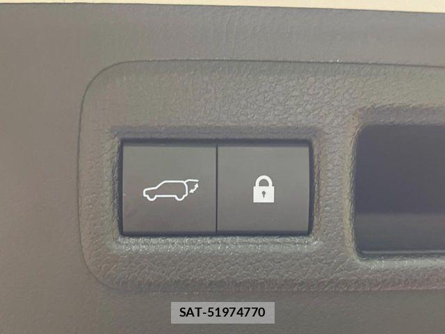 Lexus NX 2019-09 8659959-6