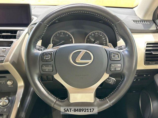 Lexus NX 2018-01 8659962-10