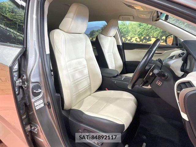 Lexus NX 2018-01 8659962-7