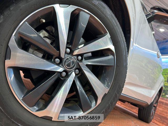 Lexus NX 2019-05 8743457-12
