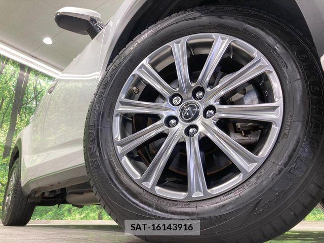 Lexus NX 2019-10 8796490-12