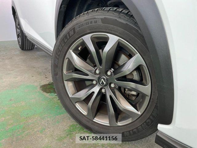 Lexus NX 2018-02 8796491-12