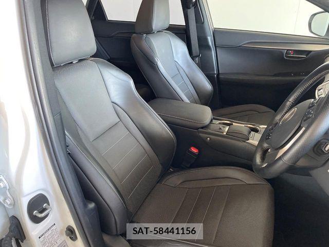 Lexus NX 2018-02 8796491-7