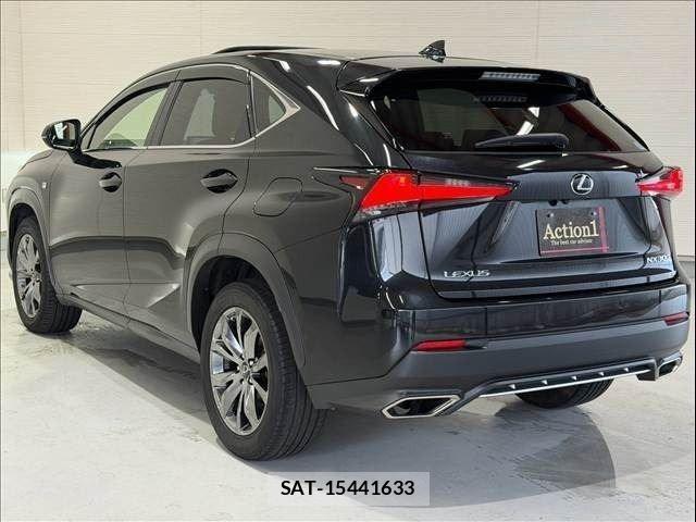 Lexus NX 2019-08 8849586-3