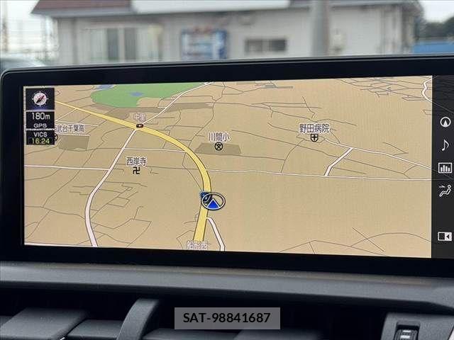 Lexus NX 2018-06 8849589-20