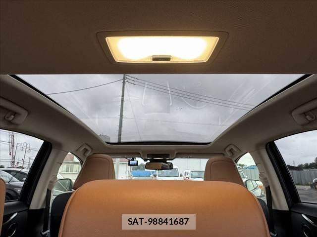 Lexus NX 2018-06 8849589-4