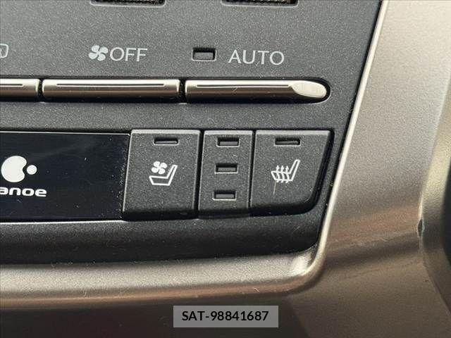 Lexus NX 2018-06 8849589-5