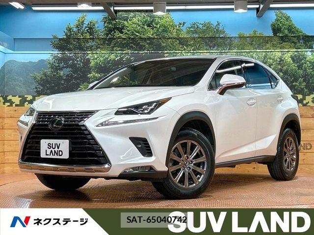 Lexus NX 2017-12 8871356-0
