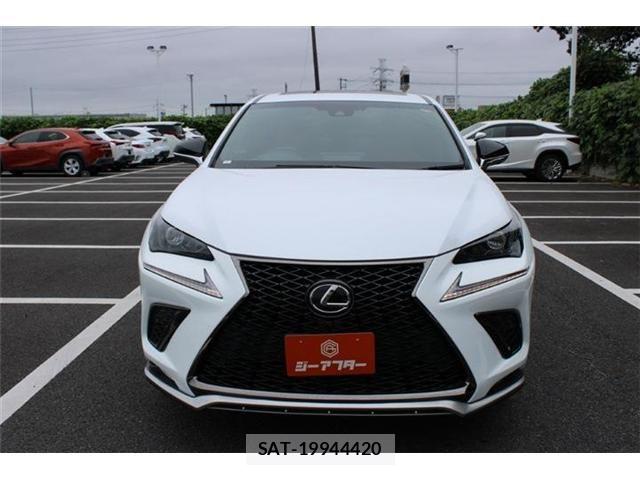 Lexus NX 2017-09 8880529-2
