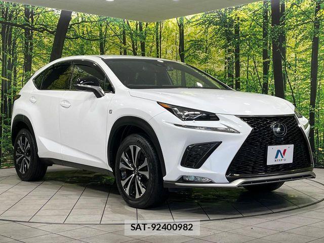 Lexus NX 2018-10 1391699-16