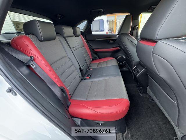Lexus NX 2017-11 3674736-16