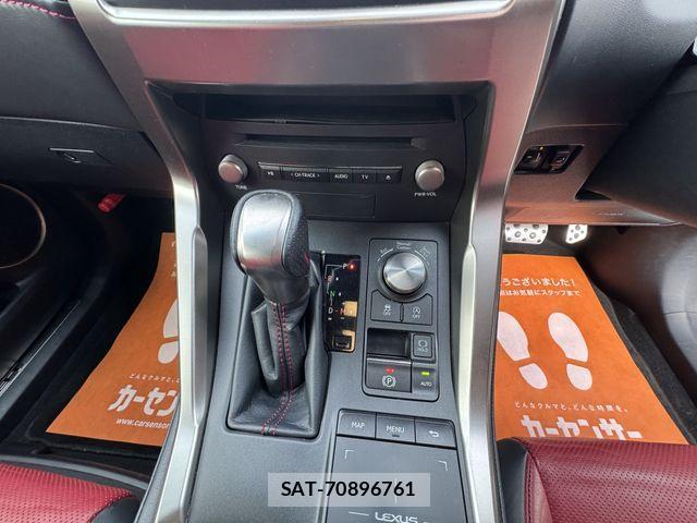 Lexus NX 2017-11 3674736-23