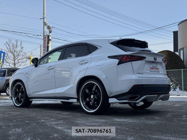 Lexus NX 2017-11 3674736-8