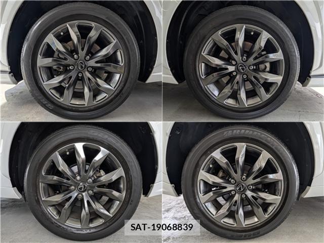 Lexus NX 2018-02 4421799-23