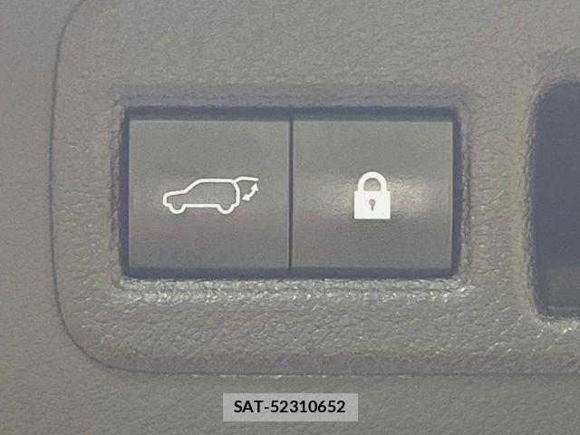 Lexus NX 2018-01 6264845-6