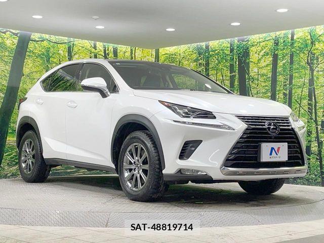 Lexus NX 2019-06 6612889-16