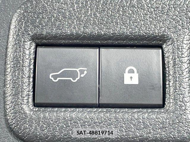 Lexus NX 2019-06 6612889-6
