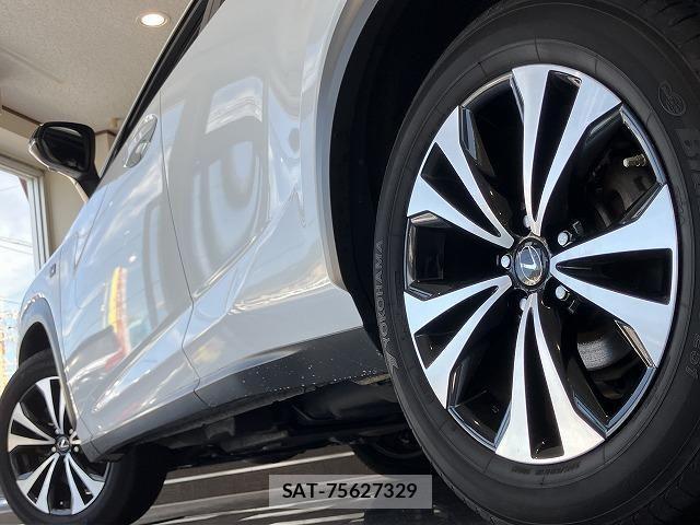 Lexus NX 2018-03 6612888-5