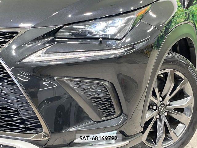 Lexus NX 2018-01 6815720-12