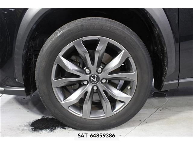 Lexus NX 2018-04 7501292-23