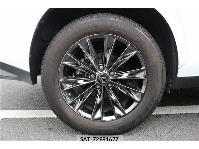 Lexus NX 2018-09 7725115-29