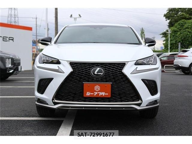 Lexus NX 2018-09 7725115-7