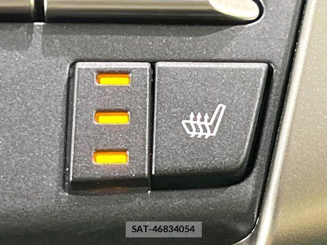 Lexus NX 2021-06 8074357-6