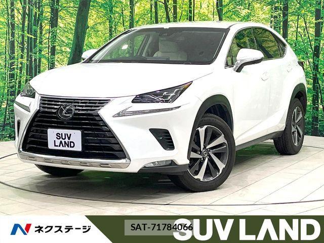 Lexus NX 2018-01 8158703-0