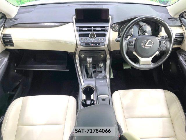 Lexus NX 2018-01 8158703-1