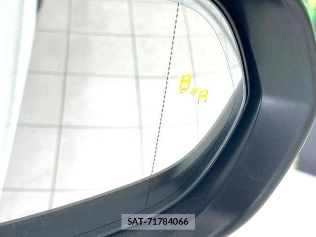 Lexus NX 2018-01 8158703-6