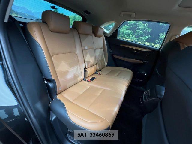 Lexus NX 2021-02 8208407-11