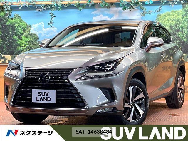 Lexus NX 2017-11 8208410-0