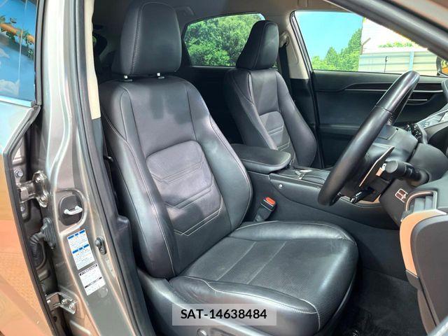 Lexus NX 2017-11 8208410-9