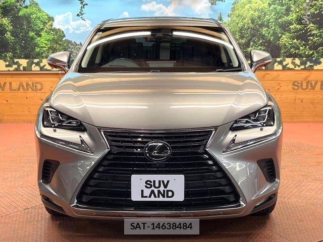 Lexus NX 2017-11 8208410-15