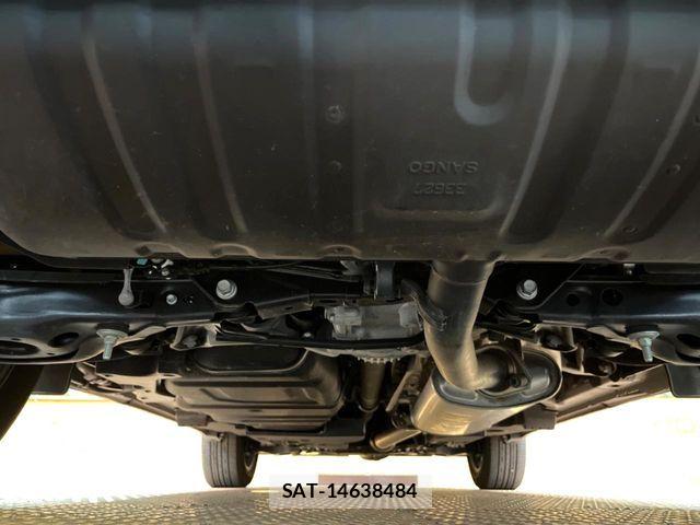 Lexus NX 2017-11 8208410-18