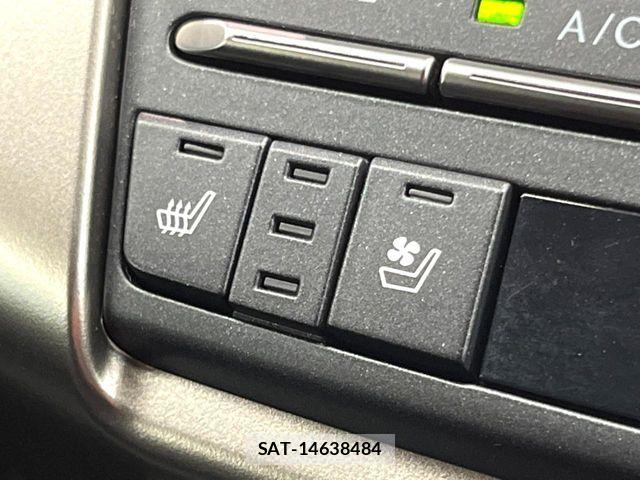 Lexus NX 2017-11 8208410-7