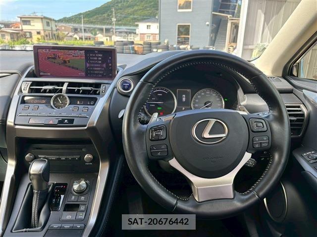 Lexus NX 2020-08 1286299-19