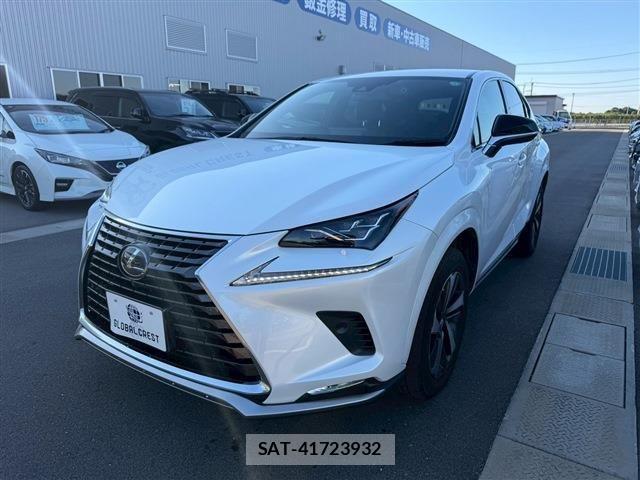 Lexus NX 2020-10 1374825-2