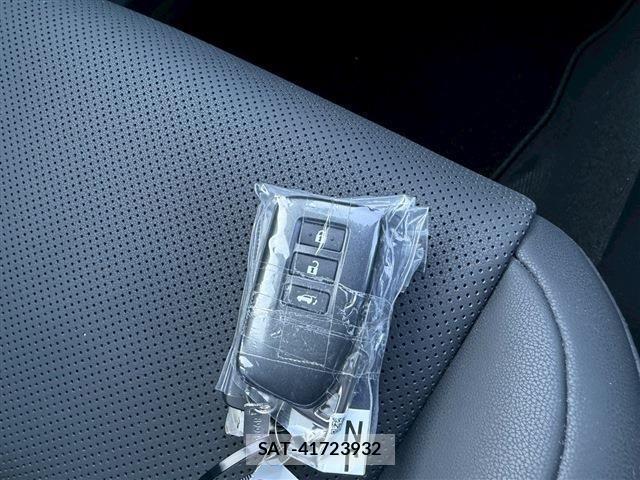 Lexus NX 2020-10 1374825-29