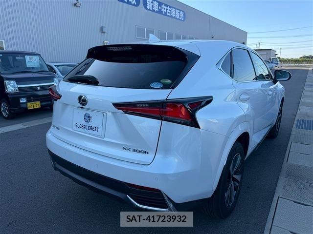 Lexus NX 2020-10 1374825-5