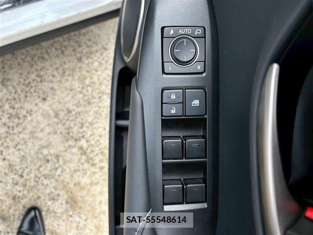 Lexus NX 2016-09 1904450-14