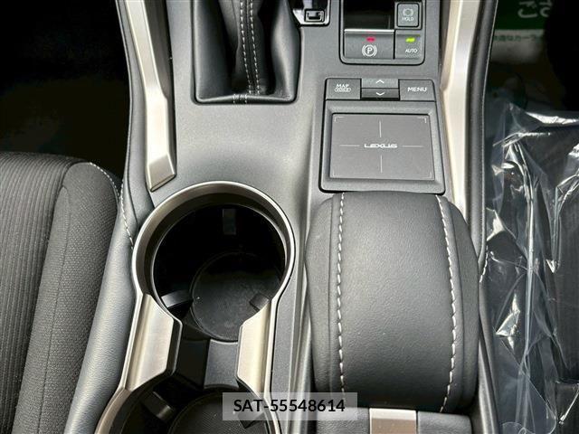Lexus NX 2016-09 1904450-28